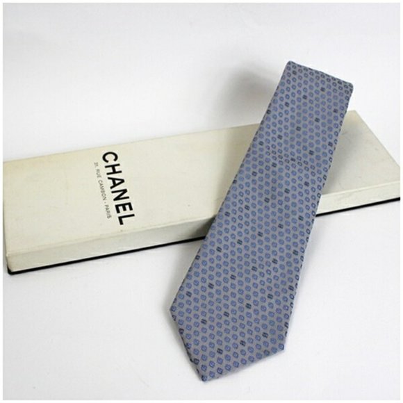 chanel silk tie